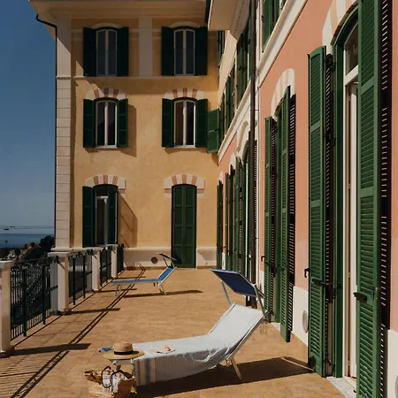 Del Golfo Отель 4*