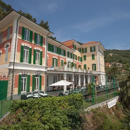 Del Golfo Hotel Finale Ligure